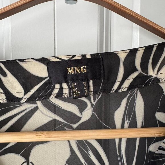 Y2K Whimsigoth sheer floral top - Picture 5 of 6